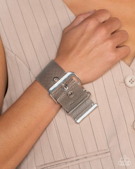 Defiant Display - Silver Bracelet