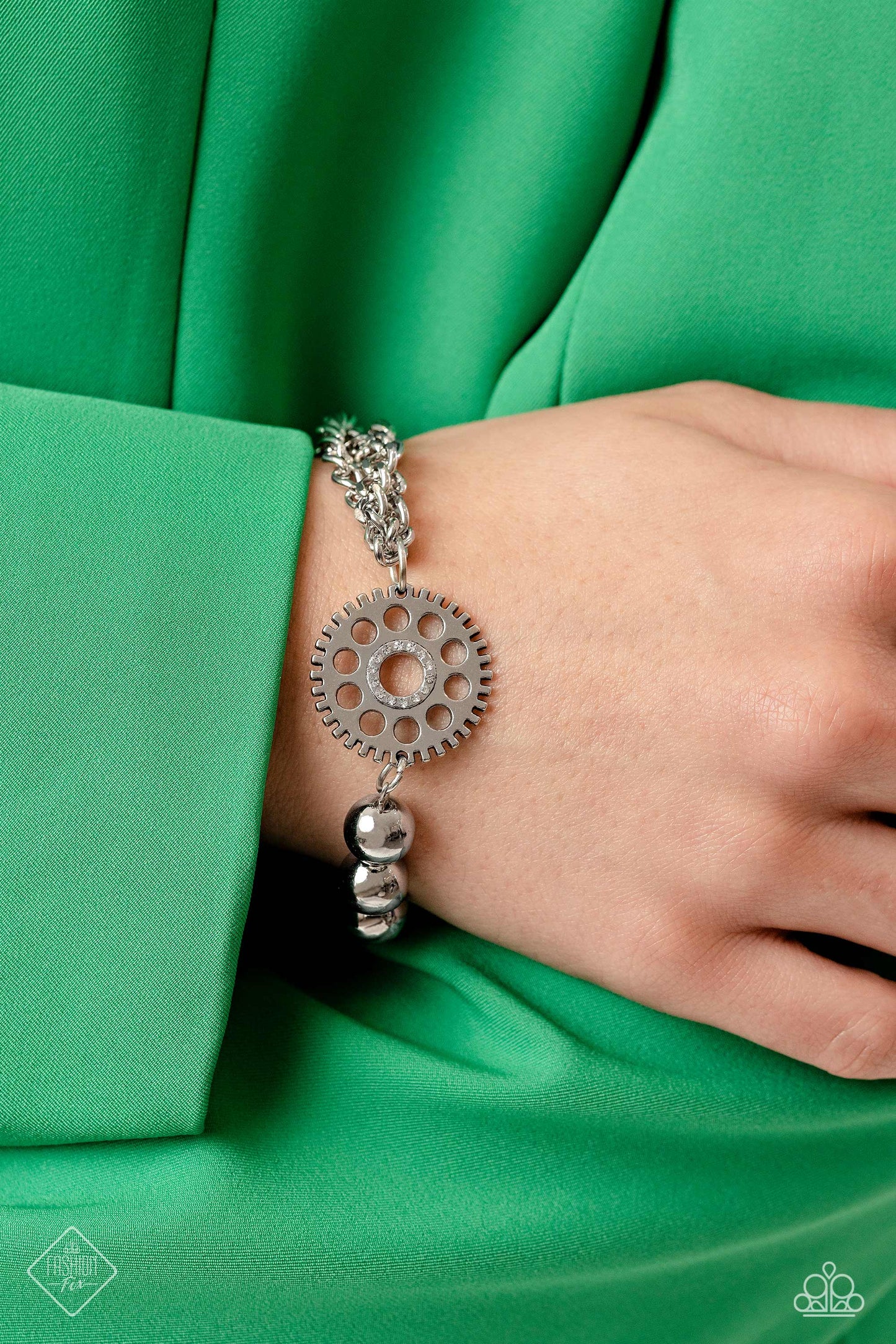 Magnificent Musings - Complete Trend Blend Fashion Fix