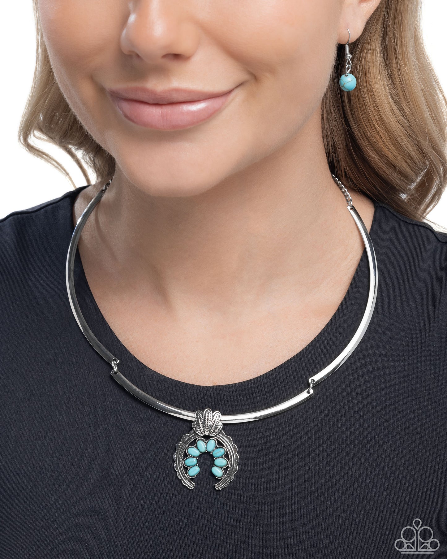 Smoldering Stones - Blue Necklace